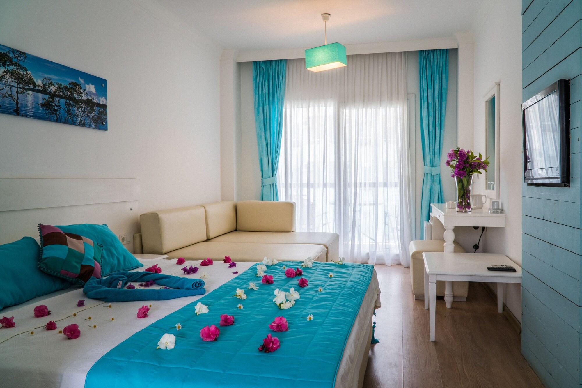 Otel Yeni Cesme Ngoại thất bức ảnh