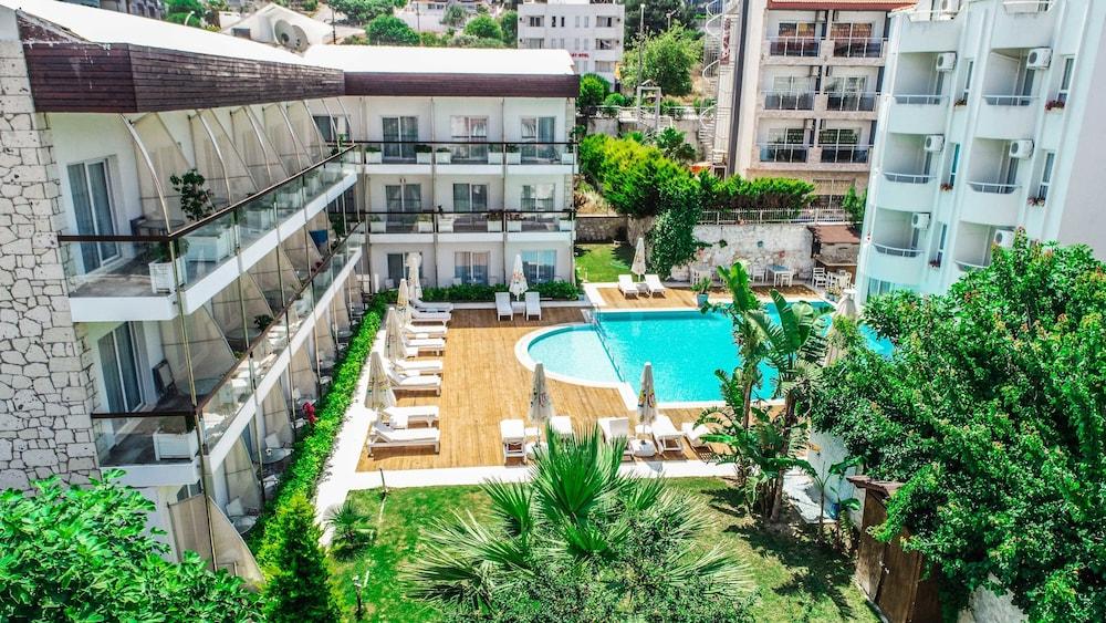 Otel Yeni Cesme Ngoại thất bức ảnh