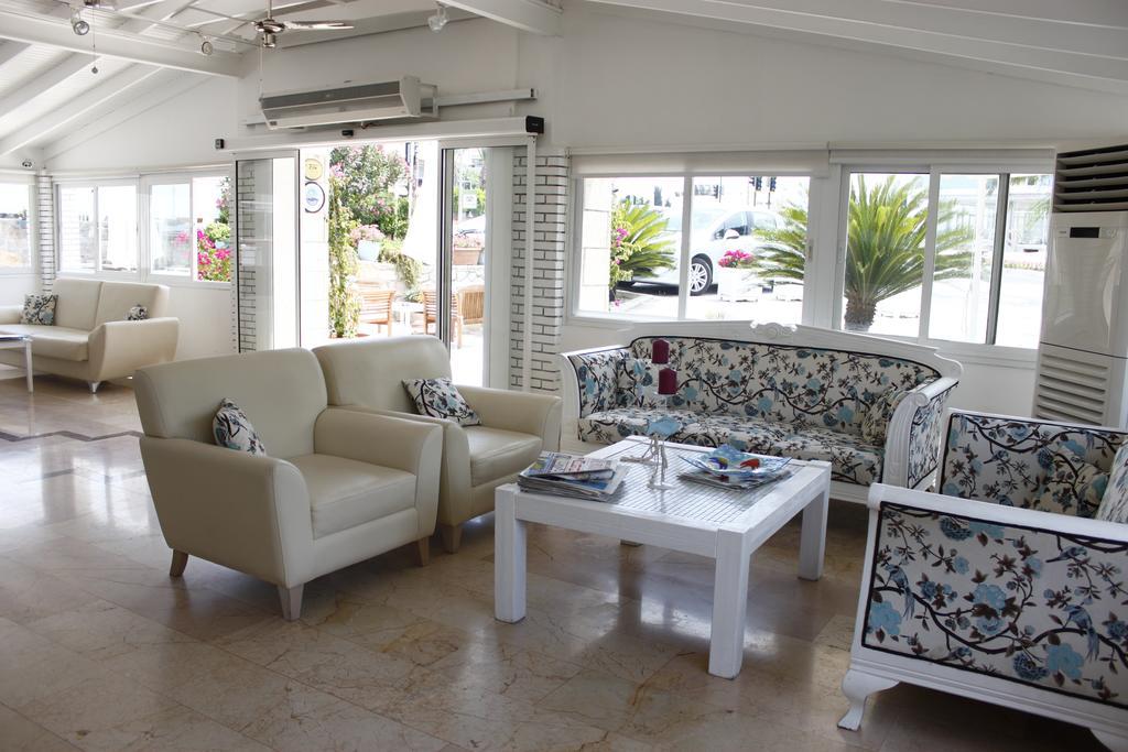 Otel Yeni Cesme Ngoại thất bức ảnh