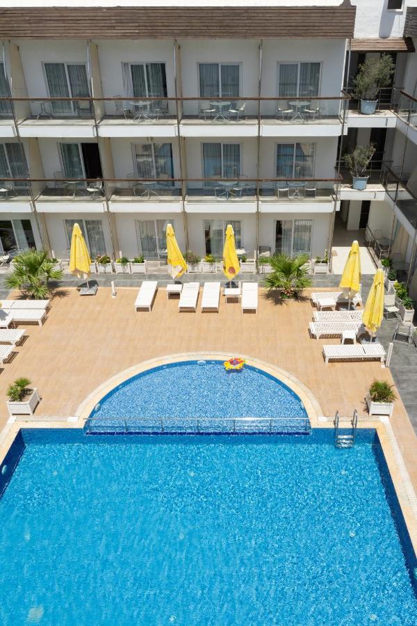 Otel Yeni Cesme Ngoại thất bức ảnh
