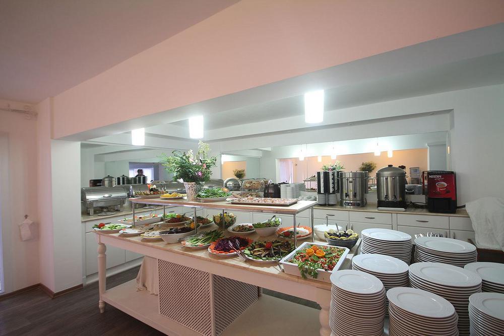Otel Yeni Cesme Ngoại thất bức ảnh