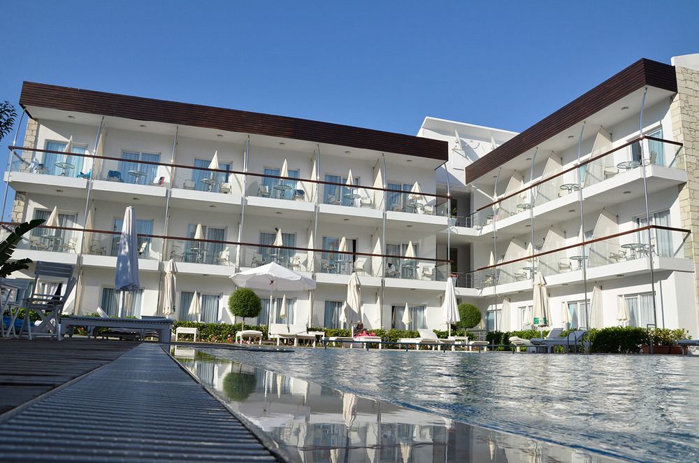 Otel Yeni Cesme Ngoại thất bức ảnh